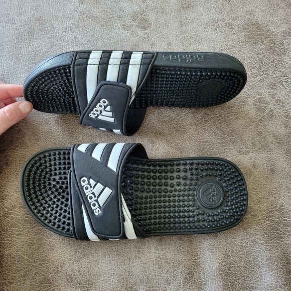 Adidas Adissage Slides - Picture 3 of 8